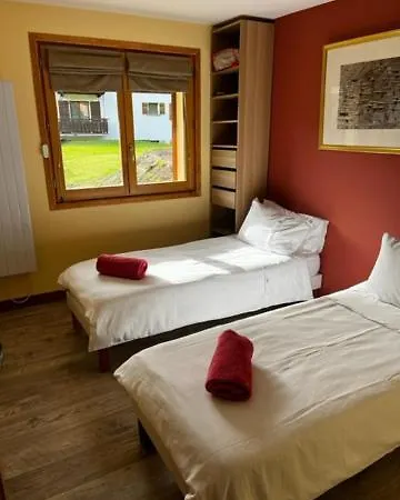 Chalet K2